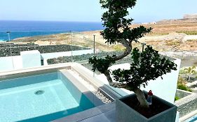 Villa Veiga With Heated Pool